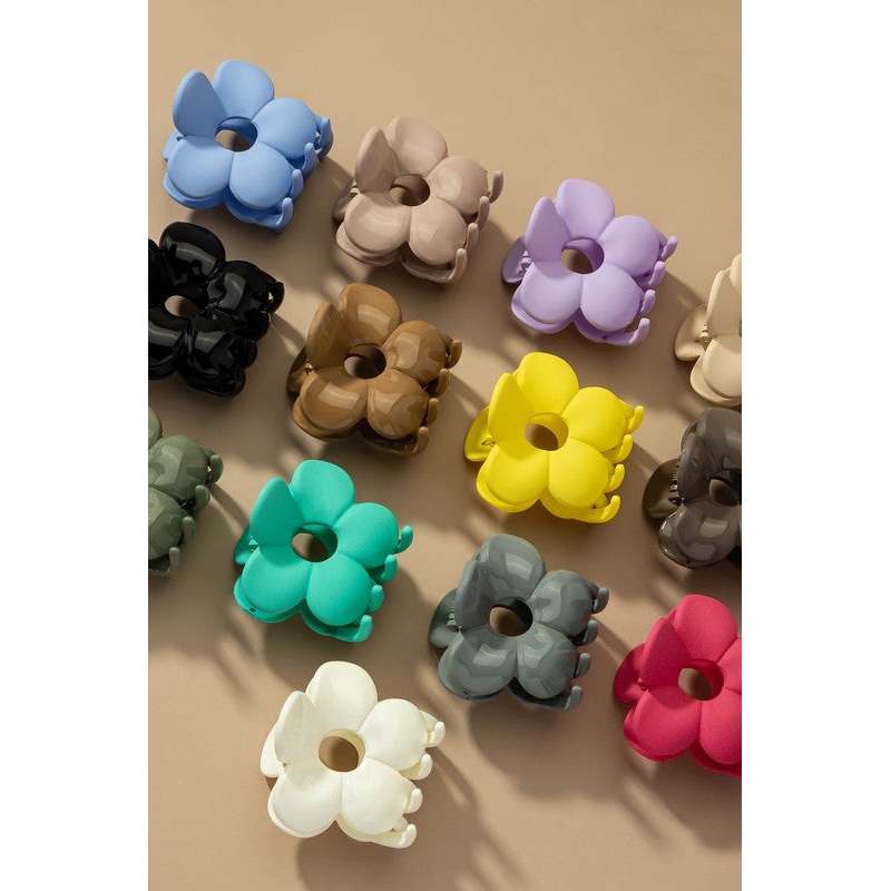 large flower hair claw clip Black one size