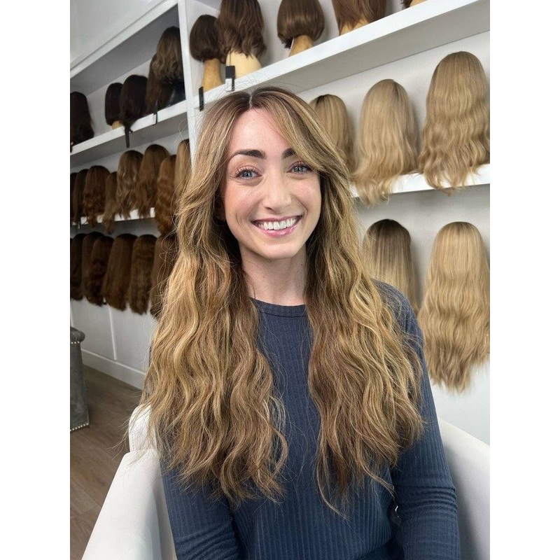 24″ Divine Lace Top Wig Medium Blonde With Reverse Balayage Wavy