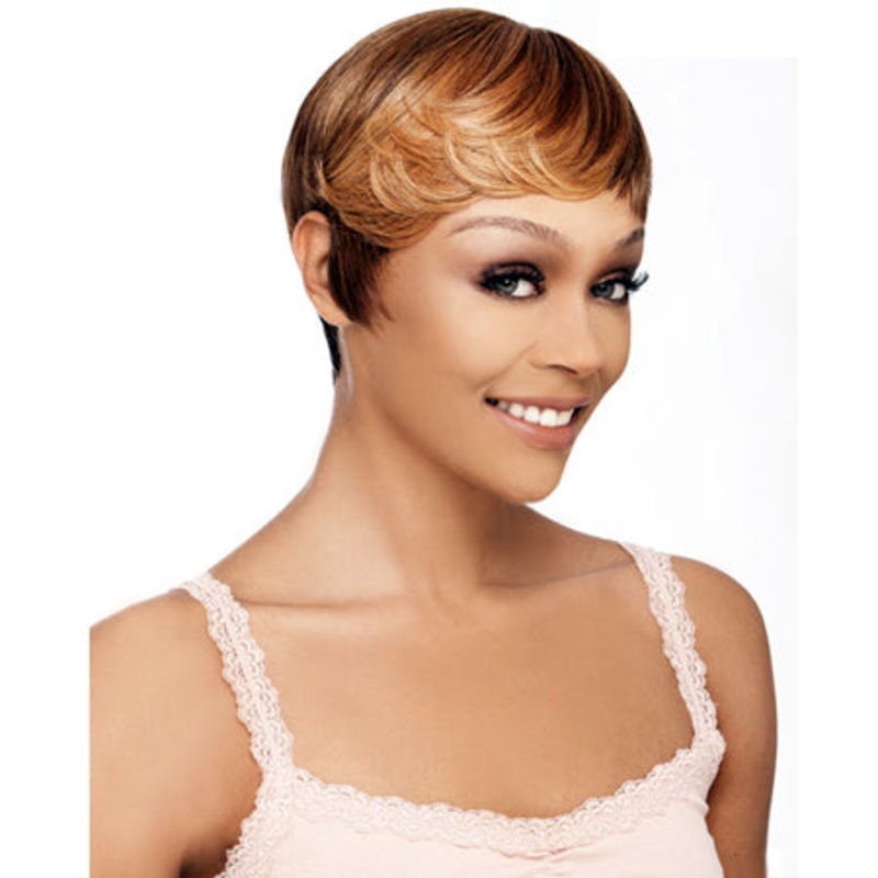 It’s a Wig Club Girl Wig Feather Arah 1