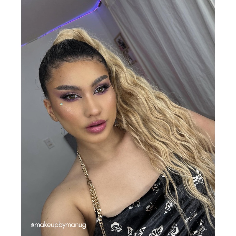 curly ponytail – honey blonde. 14 inches