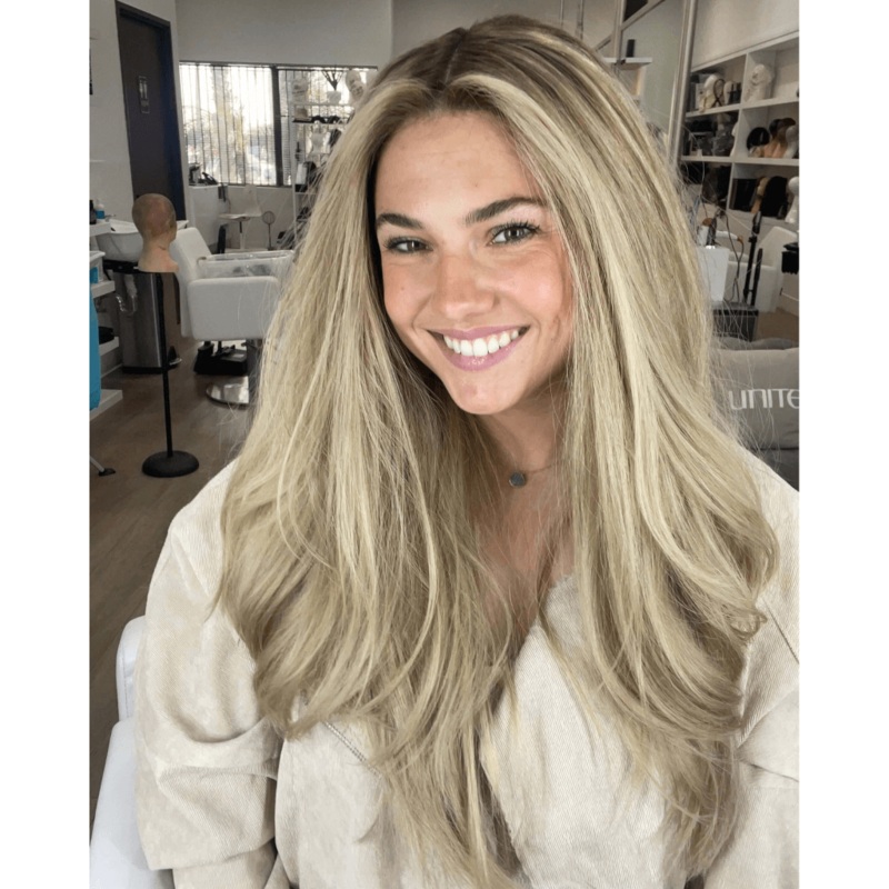 26″ Amber Silk Top Wig Platinum Blonde w/ Reverse Balayage