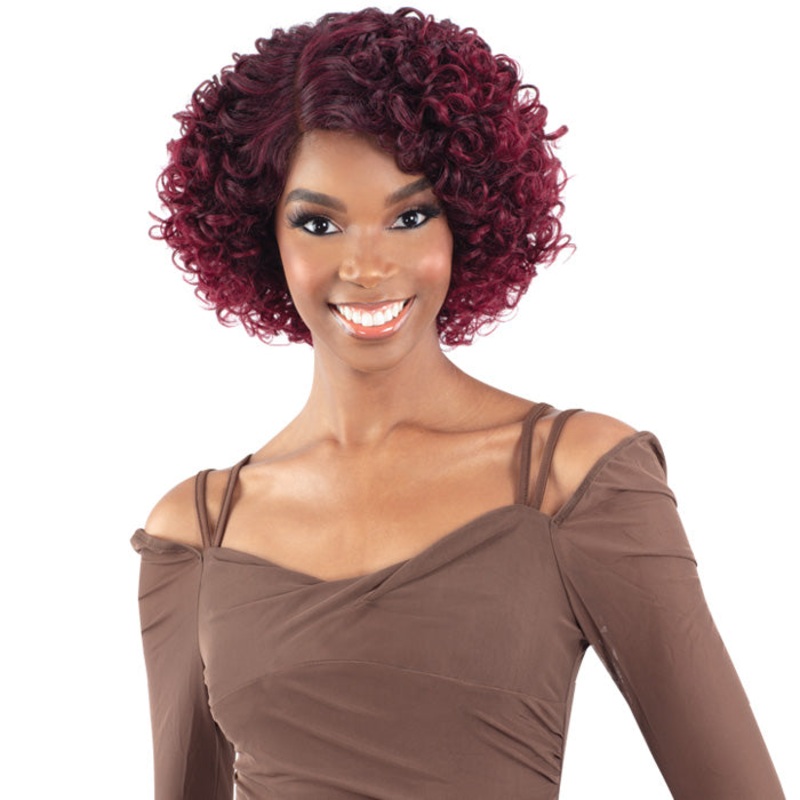 Model Model Bestie Glueless HD Lace Front Wig – EMERY 1