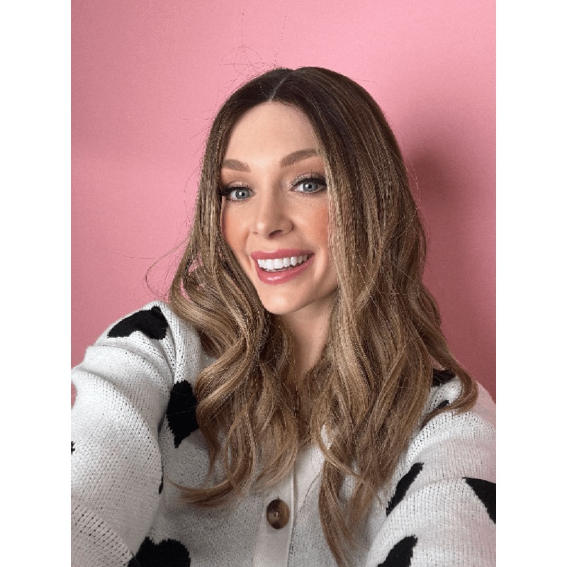 20″ Divine Lace Top Wig Medium Blonde w/ Highlights & Reverse Balayage