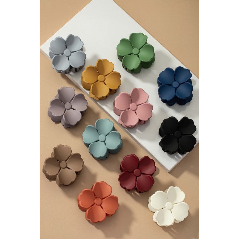Matte Color Coated Flower Hair Claw Clip Black one size