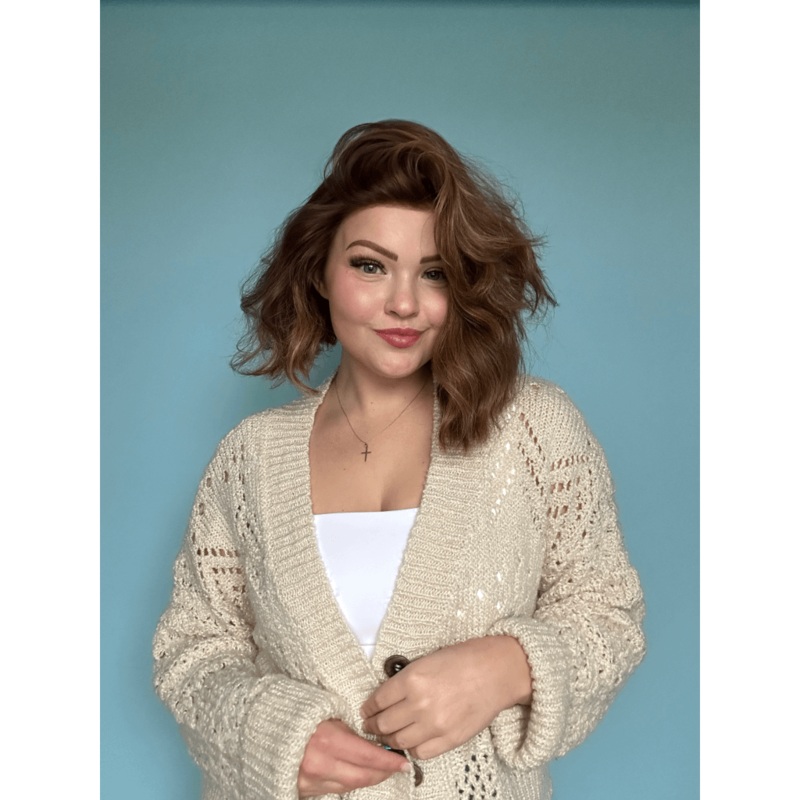 13″ Luxe Bob Silk Top Wig #6 Neutral Medium Brown w/ Balayage Color Service