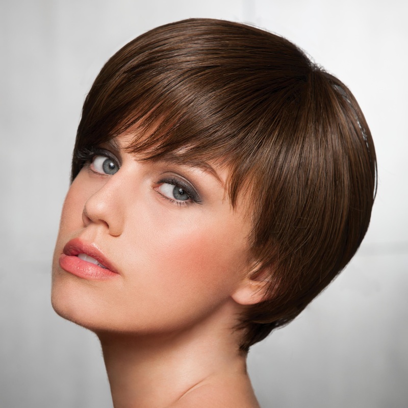 Short & Sleek Synthetic Wig by Hairdo R435S+