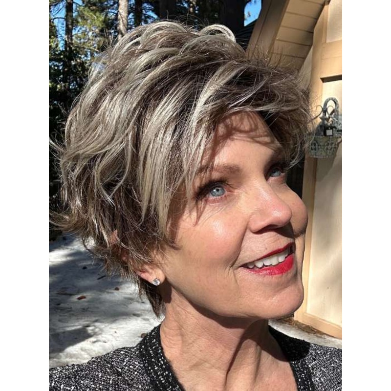 Luca | Synthetic Wig (Basic Cap) CHAMPAGNE-R