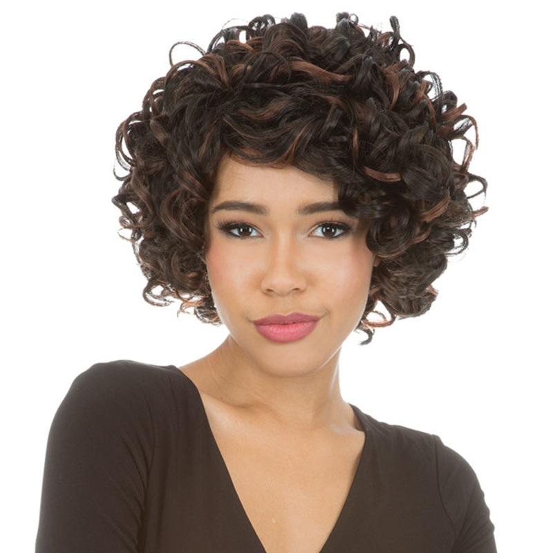 Chade Synthetic Full Wig – VOSS 1