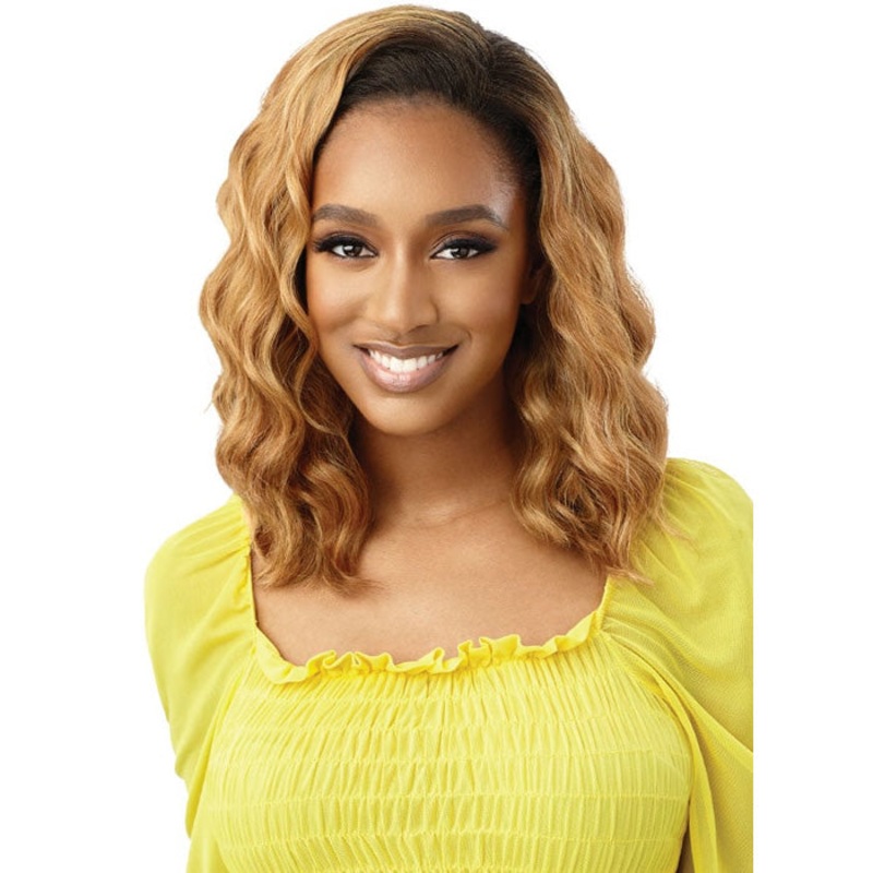 Outre Converti Cap Half Wig – HOLLYWOOD WAVES 1