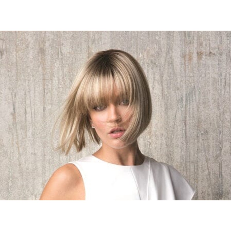 Tori Bob Wig by Rene of Paris Apricot Frost