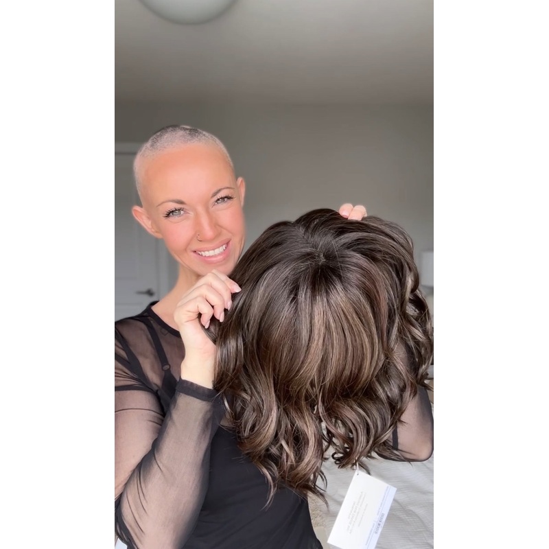 Medium Wavy TP Mono cinnamon frost rooted