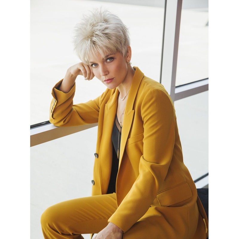 Brady Almond Spice Rooted