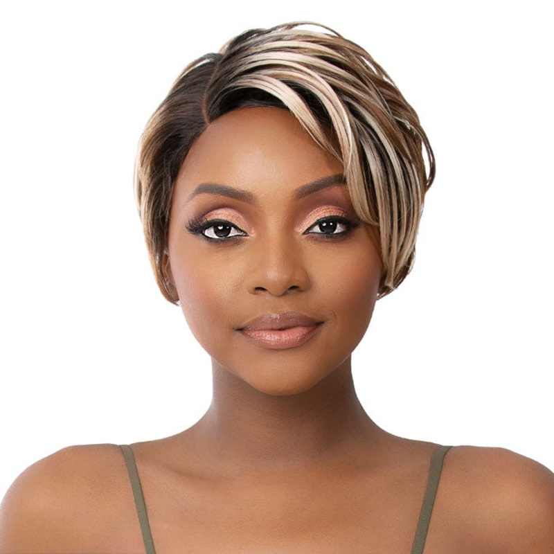 It’s a Wig HD Lace Front Wig – BECCA 1