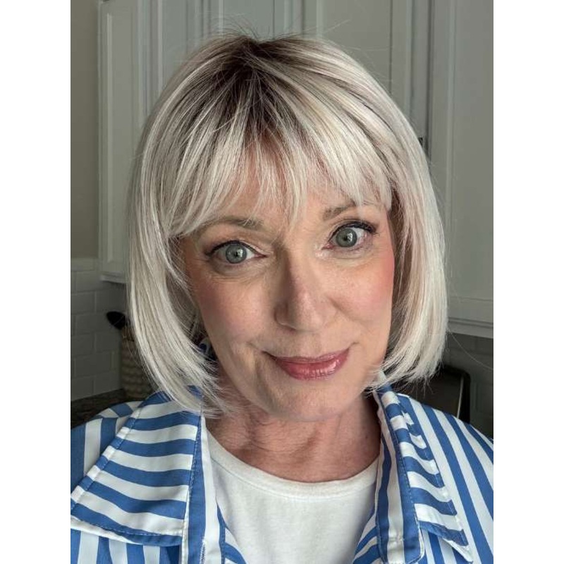 Sing | Synthetic Lace Front Wig (Mono Part) CINNAMON-BROWN-MIX