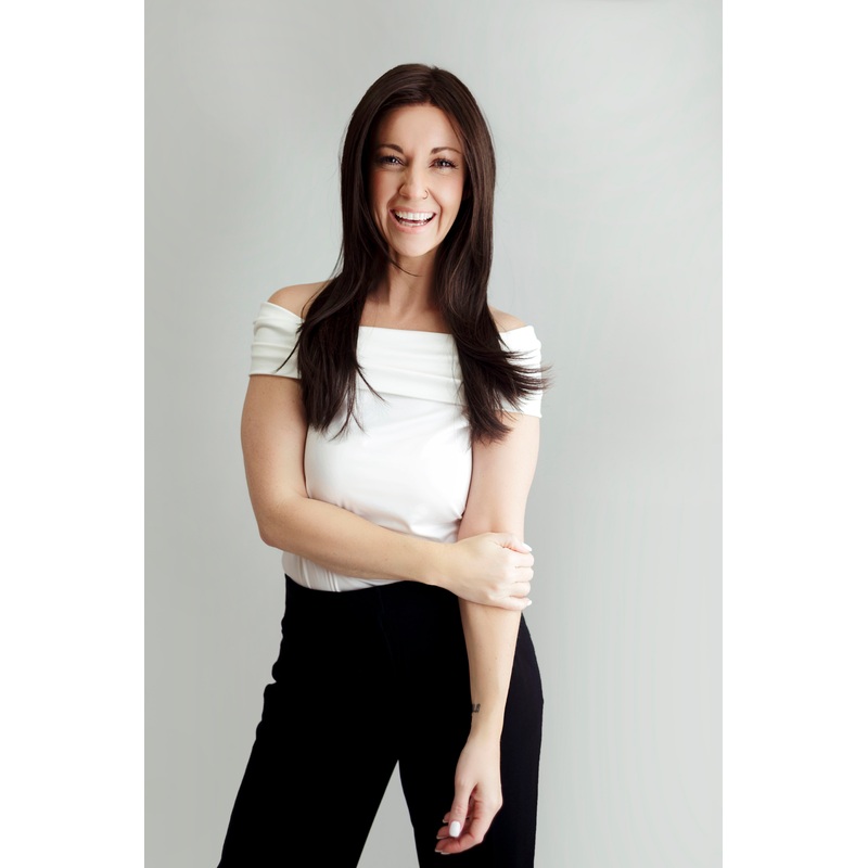 Molly Golden Caramel Rooted