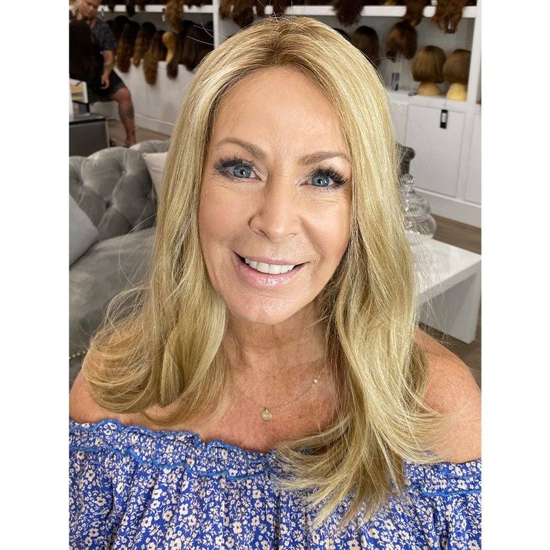 19″ Nicole Silk Top Wig Ash Blonde