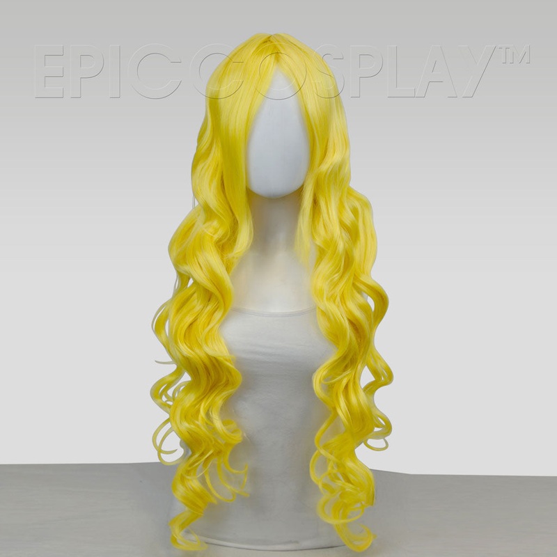 Hera – Rich Butterscotch Blonde Wig