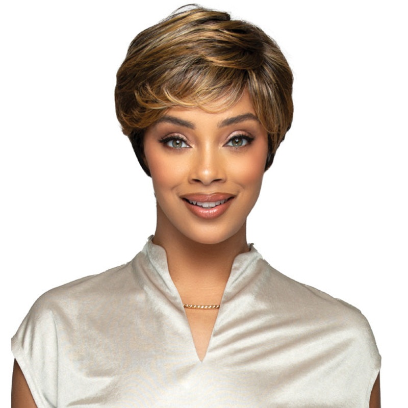 Bobbi Boss Stunna Series Full Wig – M1505 KADEESHA 1