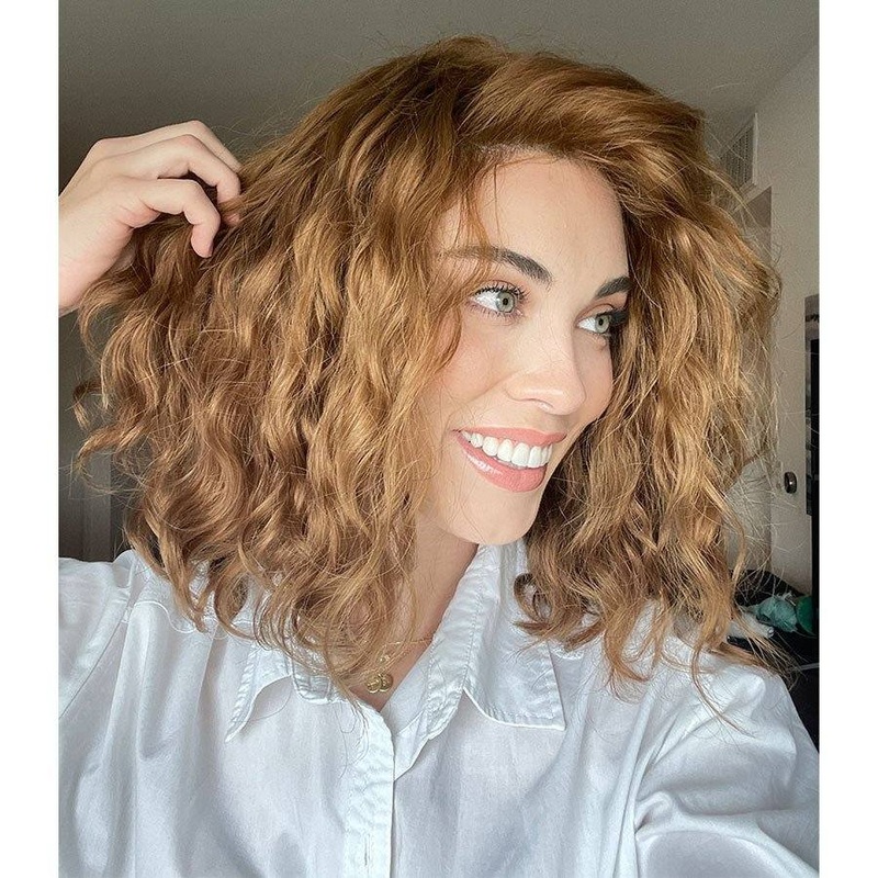 14″ Divine Lace Top Wig Strawberry Blonde Wavy