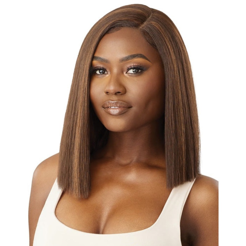 Outre Glueless 5″ Deep Parting HD Lace Front Wig – FLEUR 1