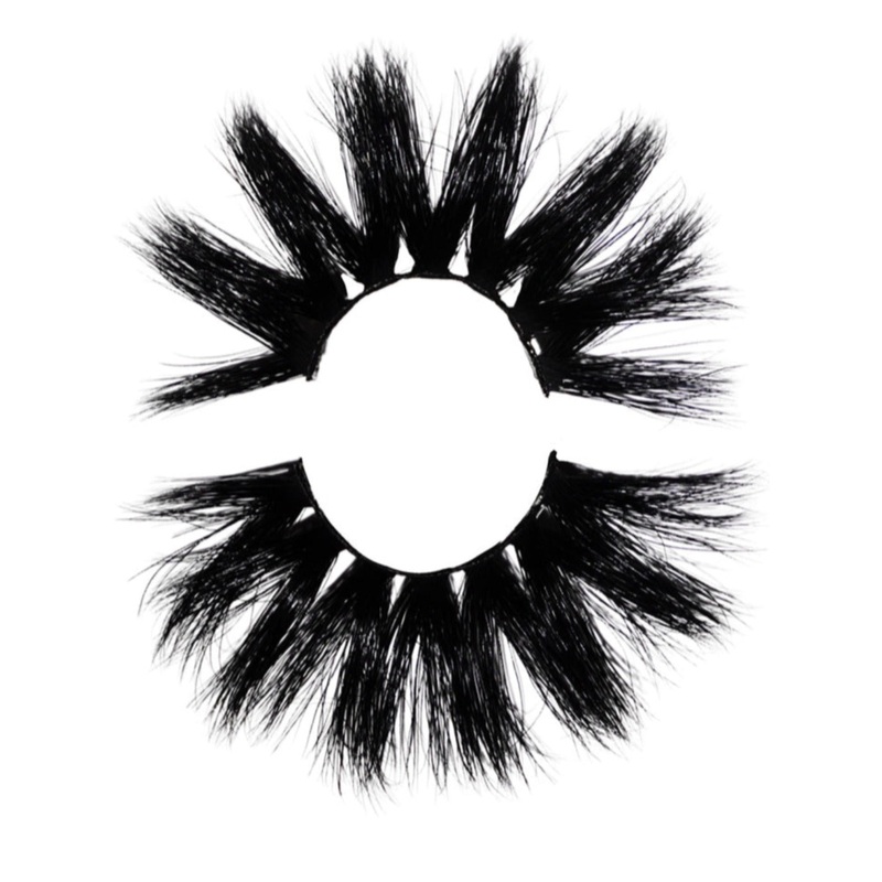 Spotlight Lashes