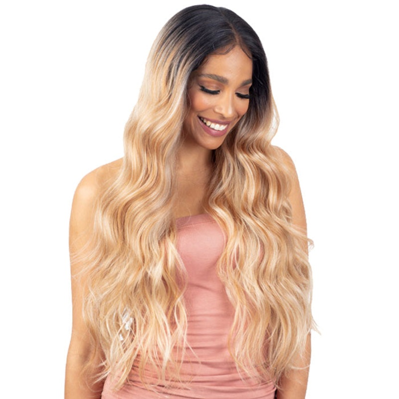 Model Model Mint 13×4 HD Lace Front Wig – SPEARMINT 1