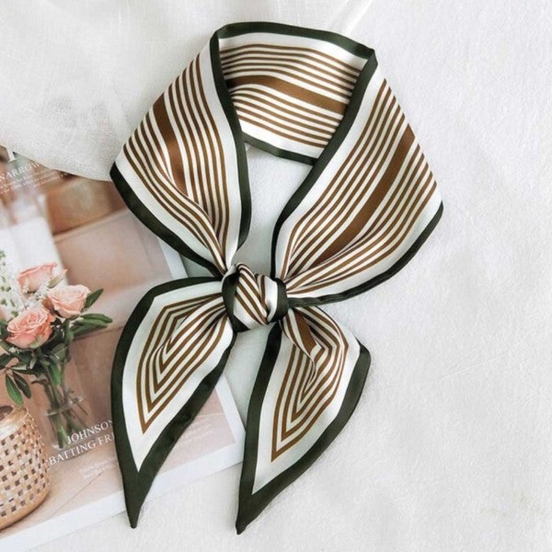 Irene Scarf Olive OS